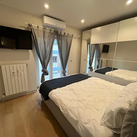 Διαμέρισμα Attico Panoramico Whitecate